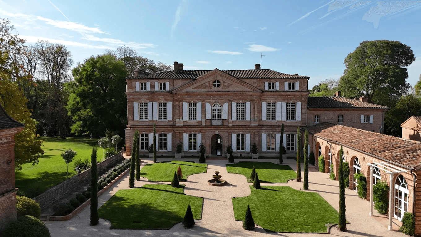 Château du Pujolet, southern France — venue for Char and Will's wedding